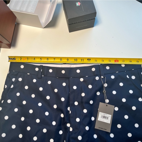 GFore Polka Dot Shorts 38W NWT - Picture 2 of 3